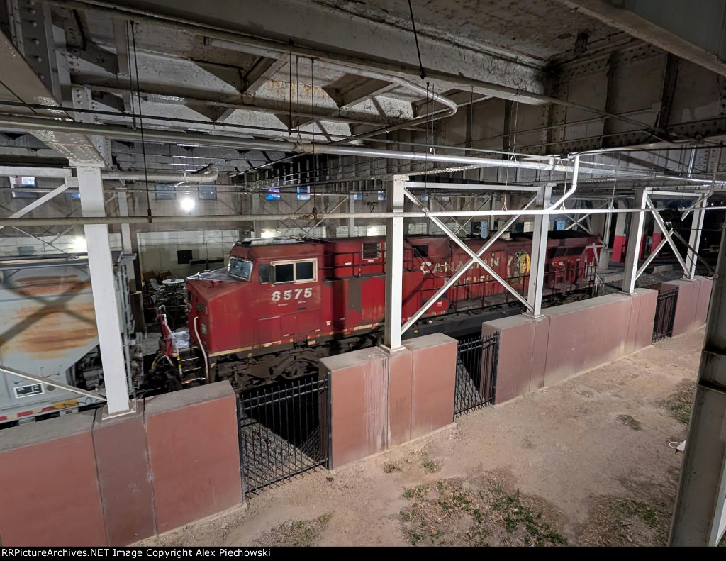 CP 8575